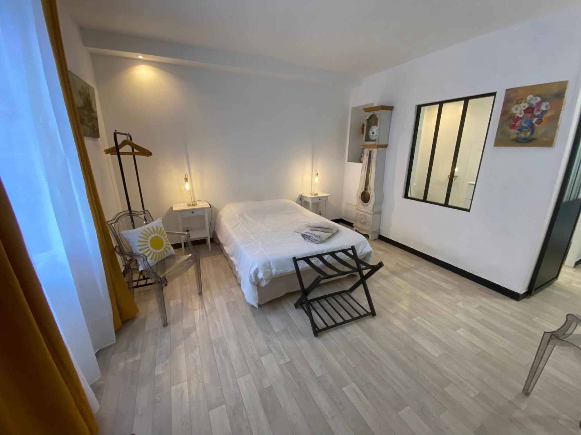 Chambre & Salle De Bain Privee - Lv 33 Argenton Sur Creuse Екстериор снимка